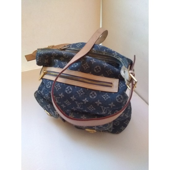 LV Cloth Shoulder Bag - Super Stylish & Chic