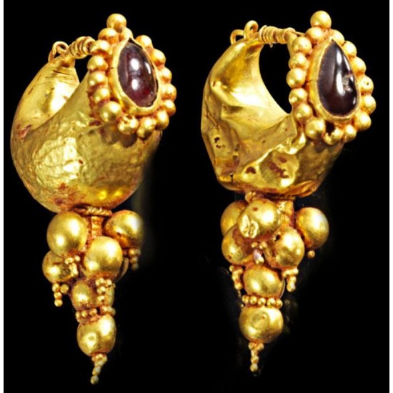  13453. Roman Elaborate Gold & Garnet Earrings